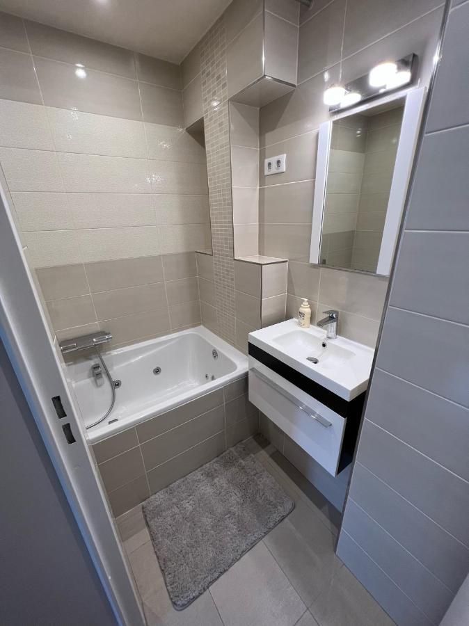 100M2 // Ideal Family/Friends // 5Min Disney/Val Deurope Серрі Екстер'єр фото